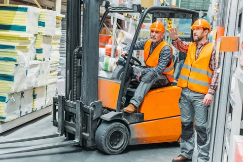 Forklift Truck Driver Job in UK | Logistics People